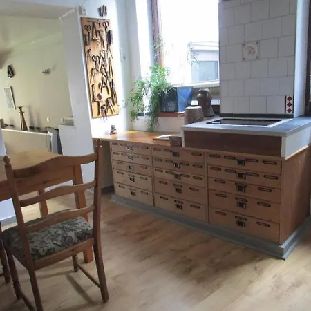 Ferienwohnung-im-mauerbluemchen *