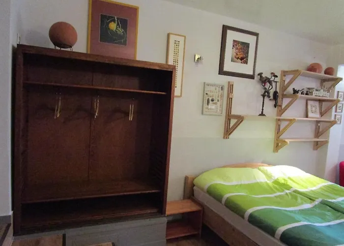 Apartment Ferienwohnung-im-mauerbluemchen